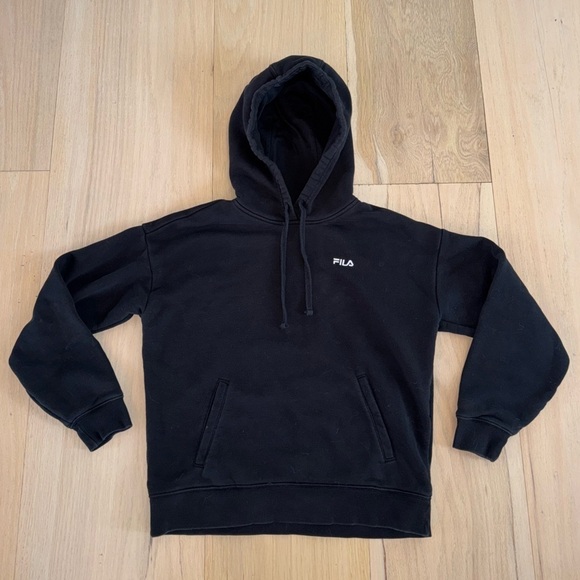 Fila Black Sweatshirt Hoodie With Drawstring Size Medium - Picture 1 of 3